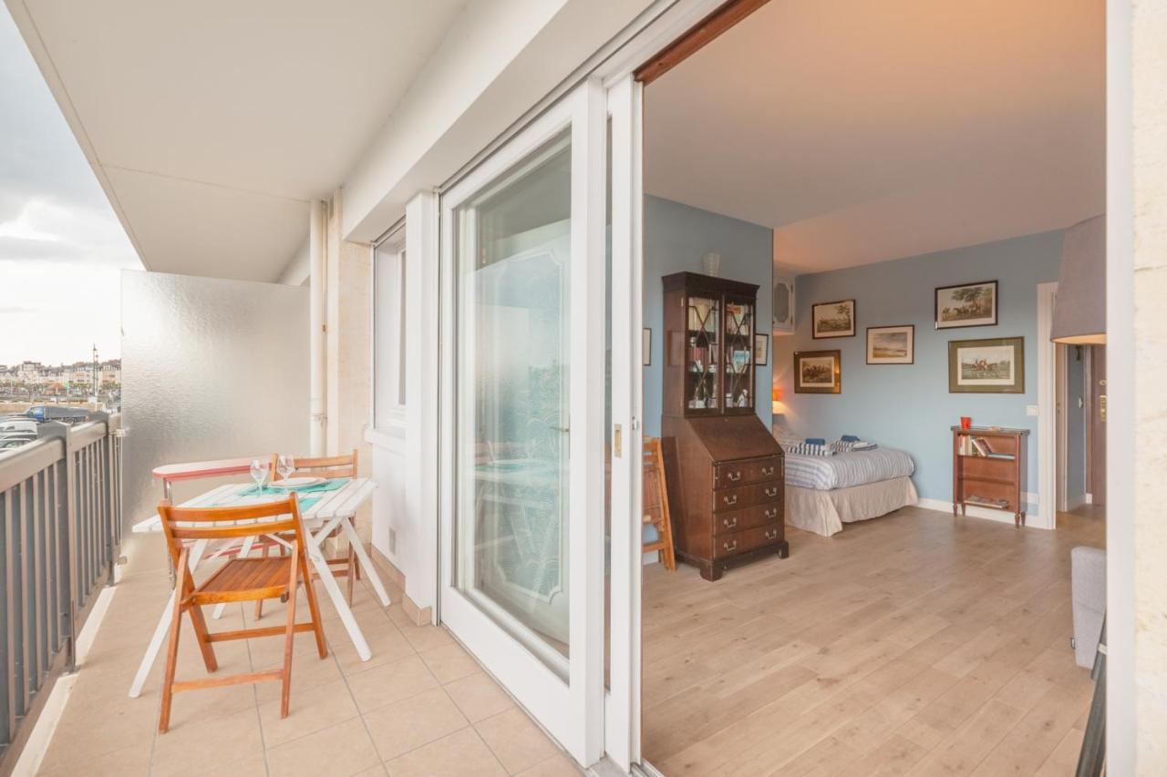 Le Christina Apartment ทรูวิลล์-ซูร์-แมร์ ภายนอก รูปภาพ
